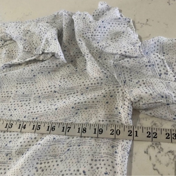 TWO BY VINCE CAMUTO White Ruffled High-Low Button Down Shirt - Picture 11 of 14